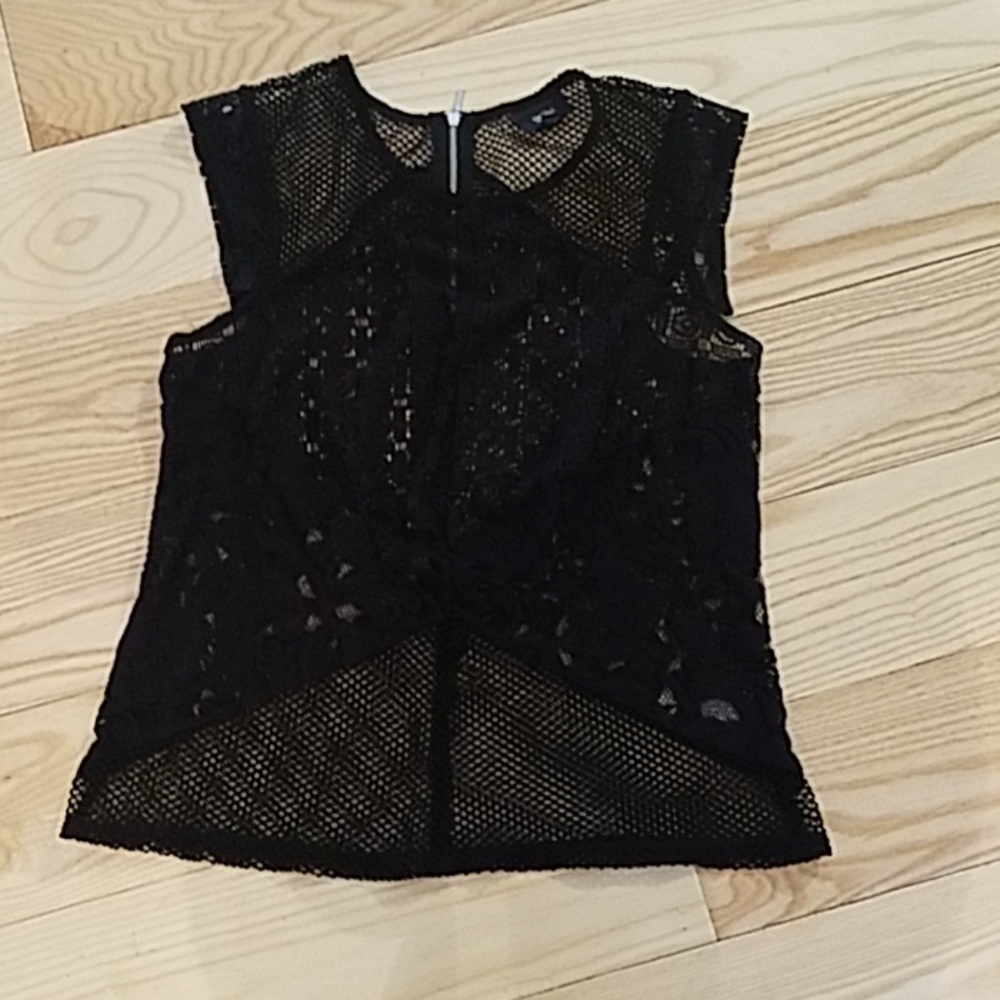 Mossimo shirt